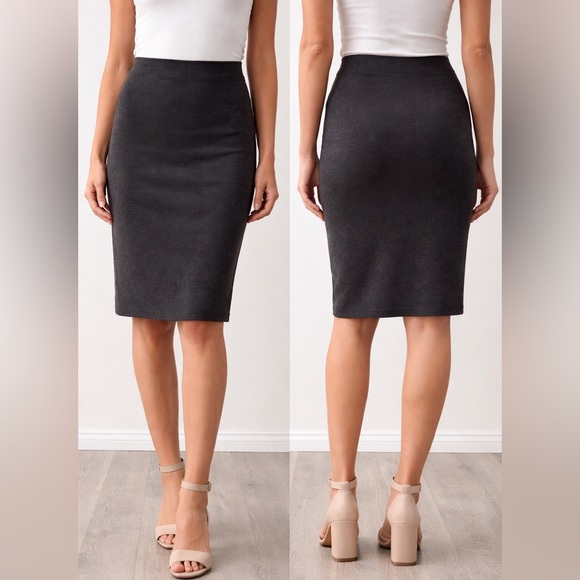 Vince Camuto Dresses & Skirts - Vince Camuto Knee-Length Pencil Skirt